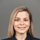 Попова Евгения Викторовна, стоматолог-терапевт