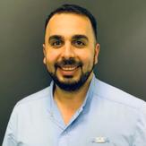 Сармини Мохаммад Фахед, стоматолог-хирург