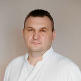 Боев Евгений Петрович, дерматолог