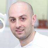 Эдгулов Анзор Залимович, стоматолог-терапевт