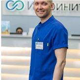 Белов Максим Владимирович, стоматолог-хирург