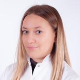 Максимова Валерия Михайловна, стоматолог-терапевт