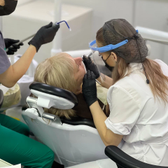 Dr. Lee, Стоматология