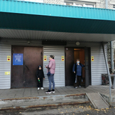 Детская поликлиника №7 на Мориса Тореза 15