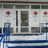 Сто Лет, клиника