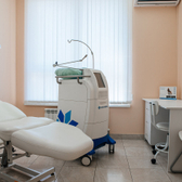 Клиника В. Н. Комаровой на Демонстрации