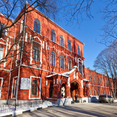 Городская клиническая больница им. Братьев Бахрушиных