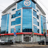 В Надежных Руках, сеть медицинских центров