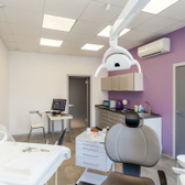 «Стоматология доктора Камаева» (ранее «SL Dental Clinic»)