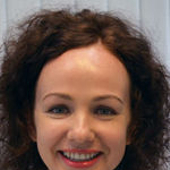 Куруленко Алина Владимировна, стоматолог-терапевт