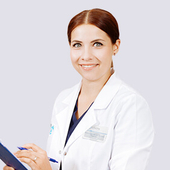 Белогурова Алёна Вячеславовна, офтальмолог-хирург