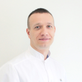 Капустин Максим Владимирович, стоматолог-хирург