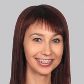 Назарова Евгения Владимировна, стоматолог-терапевт