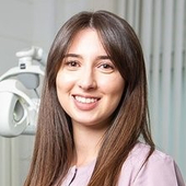 Кабисова Алина Владимировна, пародонтолог