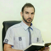 Голотон Денис Григорьевич, стоматолог-терапевт