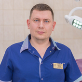 Авраменко Виталий Андреевич, стоматолог-ортопед