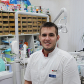 Сытник Алексей Андреевич, стоматолог-терапевт