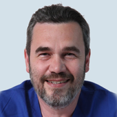 Иошин Игорь Эдуардович, офтальмолог-хирург