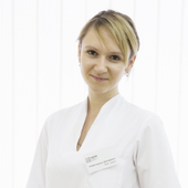 Ухова Карина Дмитриевна, врач-косметолог