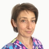 Елуашвили Инна Израилевна, стоматолог-терапевт