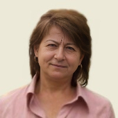 Телешова Мнира Юсубовна, стоматолог-терапевт