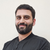 Кошецян Давит Арсенович, стоматолог-хирург