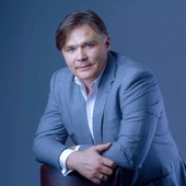 Орлов Андрей Алексеевич, пластический хирург