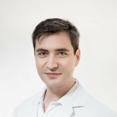 Абуашвили Георгий Роландович, стоматолог-терапевт