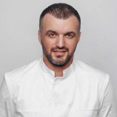Исаев Омар Горунович, врач-косметолог