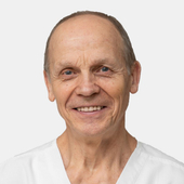 Огулов Александр Тимофеевич, массажист