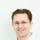 Грищенко Алексей Евгеньевич, стоматолог-хирург