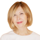 Лизак Елена Витальевна, врач-косметолог