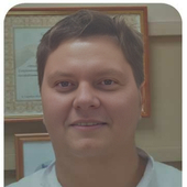 Курдяпин Дмитрий Васильевич, стоматолог-терапевт