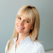 Лахтеева Ольга Николаевна, стоматолог-терапевт