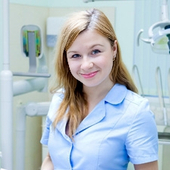 Чернышова Эльвира Леонидовна, стоматолог-терапевт