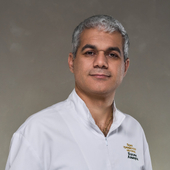 Алмоуса Васим Амин, ортопед