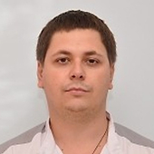 Плеханов Роман Юрьевич, стоматолог-терапевт