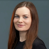 Занозова Ирина Владимировна, врач-косметолог
