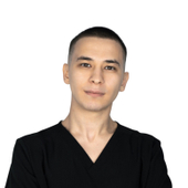 Мухаметьянов Динис Шаймуратович, пластический хирург