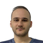 Мамедов Ринат Матлаб Оглы, стоматолог-хирург