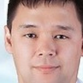 Зарипов Денис Акрамович, врач скорой помощи