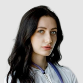 Кленова Ульяна Михайловна, врач-косметолог