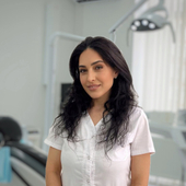 Амбарцумян Нарине Леонидовна, стоматолог-терапевт