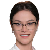 Толстенева Александра Игоревна, невролог