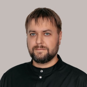 Чернаков Григорий Александрович, стоматолог-терапевт