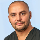 Зехов Антон Дмитриевич, стоматолог-терапевт