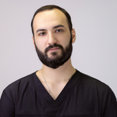 Карасаев Георгий Роландович, стоматолог-хирург