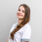 Дмитриева Надежда Сергеевна, стоматолог-терапевт