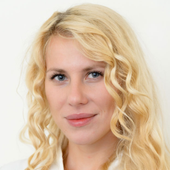 Игнатенко Евгения Игоревна, стоматолог-терапевт