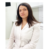 Евстифеева Елена Сергеевна, стоматолог-терапевт